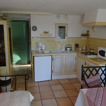Chez Jean-Pierre & Annick Βίλα Remoulins Εξωτερικό φωτογραφία